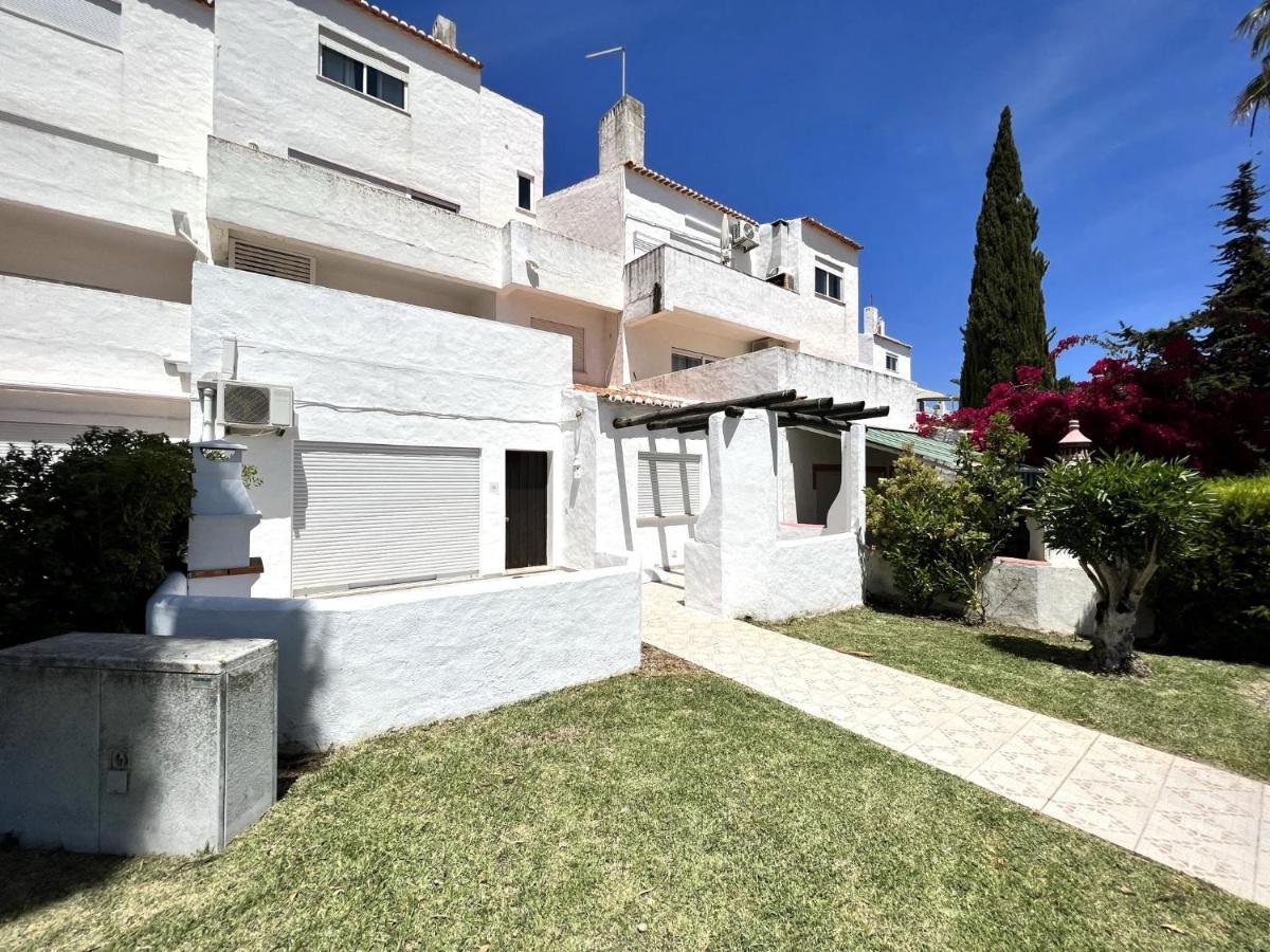 Armacao De Pera Twins 3 With Pool By Homing Apartment Exterior foto